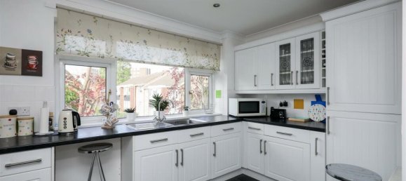 2 Schlafzimmer Wohnung in Putney Vale, United Kingdom, Nr. 9040 3