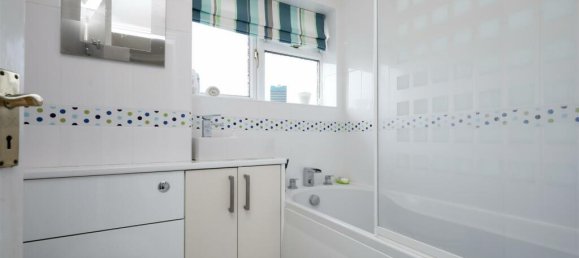 2 Schlafzimmer Wohnung in Putney Vale, United Kingdom, Nr. 9040 8