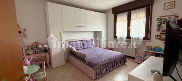 Квартира с 2 спальнями в Оппеано, Италия № 197198 24