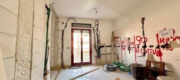 Apartamento de 4 divisões em Bitritto, Italy N.º 27281 7