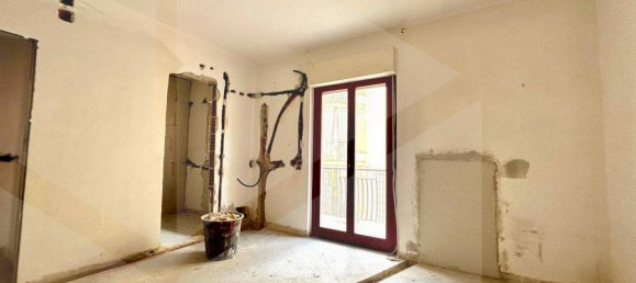 Apartamento de 4 divisões em Bitritto, Italy N.º 27281 34