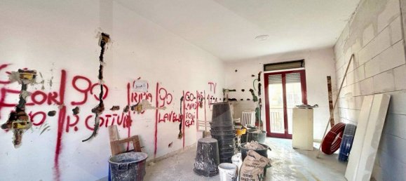 Apartamento de 4 divisões em Bitritto, Italy N.º 27281 5