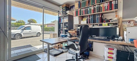 Villa de 5 dormitorios en Pyrenees-Orientales, France No. 295865 7