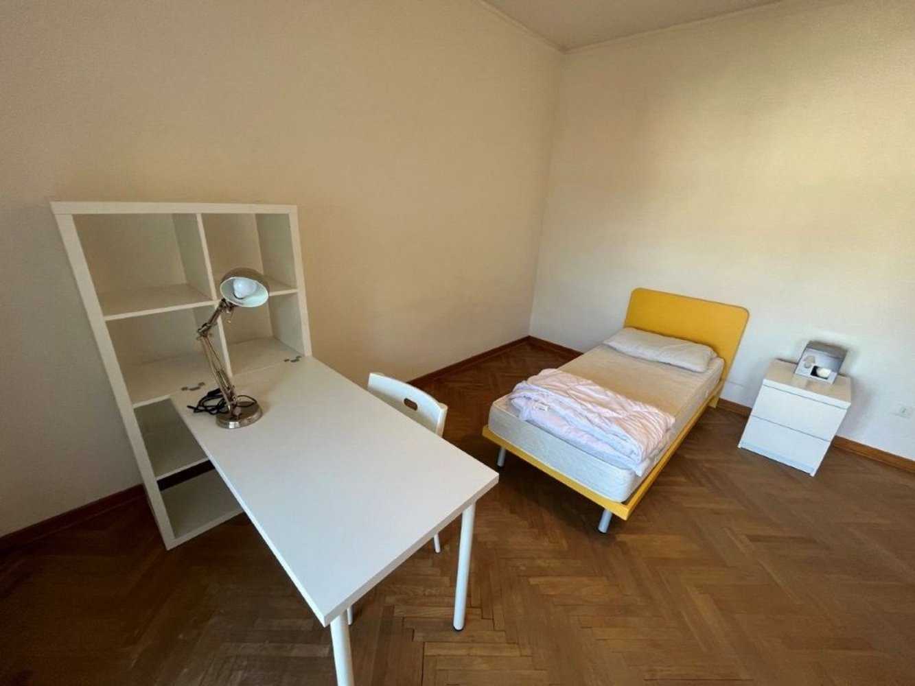 3غرفة شقة في Trieste, Italy رقم 258412