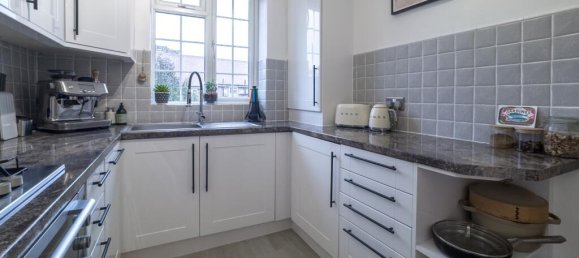 2 bedrooms Apartment in Kingston Upon Thames, United Kingdom No. 13487 19