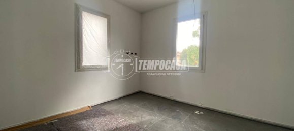 4غرفة شقة في Castelfranco Emilia, Italy رقم 98165 6