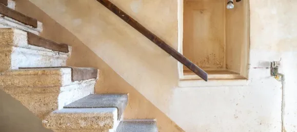 2 Schlafzimmer Haus in Uzes, France, Nr. 345144 4