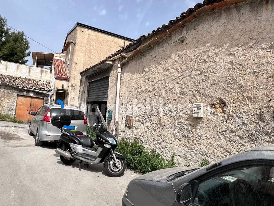 Armazém em Palermo, Italy 158 m² N.º 294803