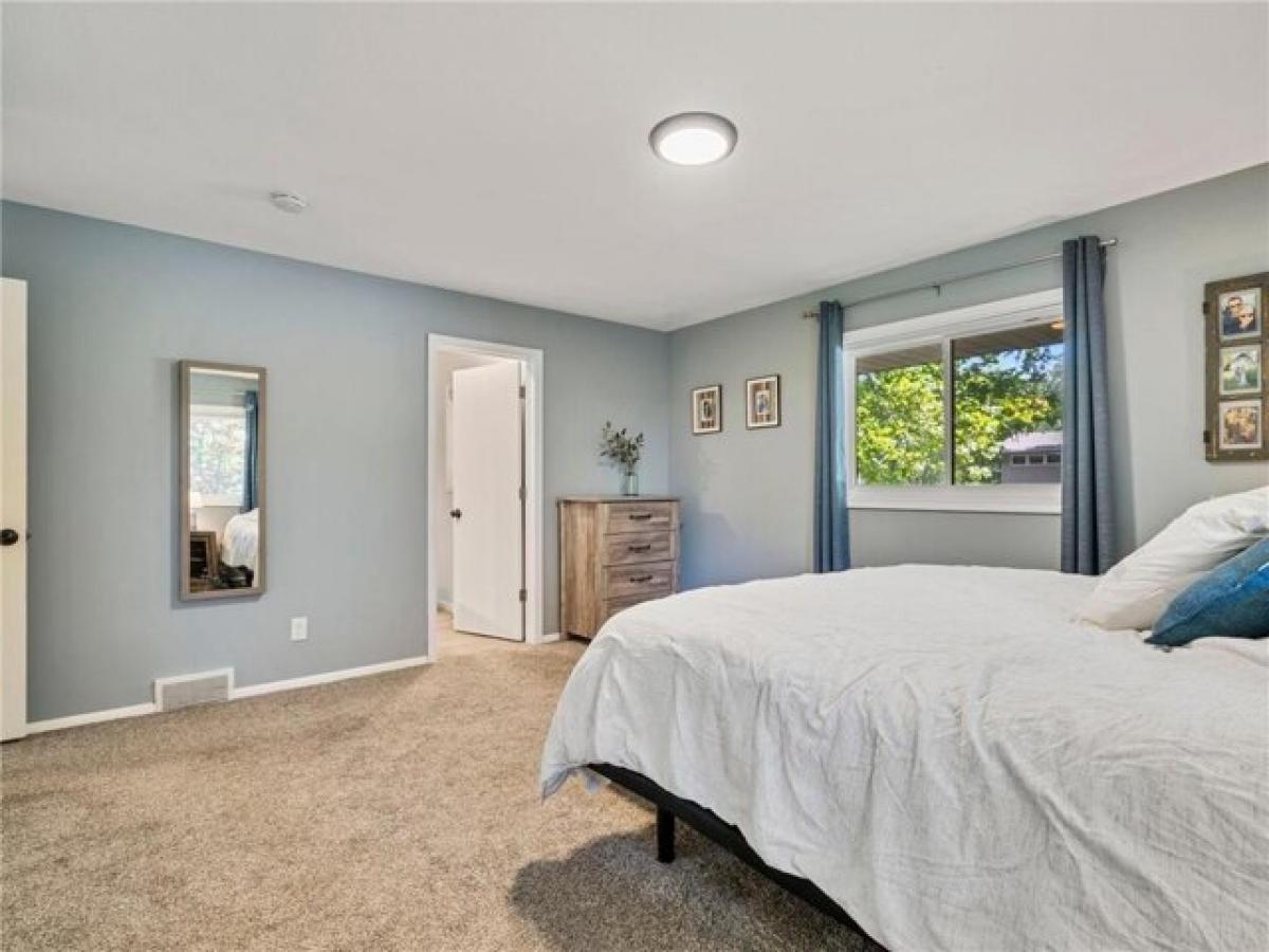 4 bedrooms House in Golden Valley, USA No. 397436