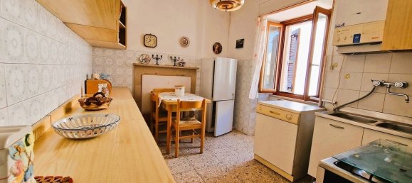 3 bedrooms Castles in Castiglione Messer Raimondo, Italy No. 279734 14