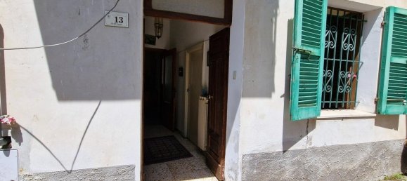 3 bedrooms Castles in Castiglione Messer Raimondo, Italy No. 279734 12