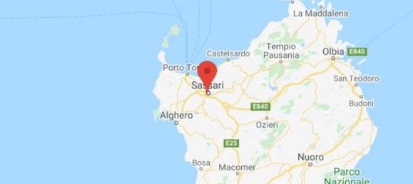 Gewerbliche Immobilie in Sassari, Italy 643m², Nr. 372505 10