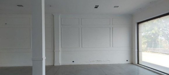 Gewerbliche Immobilie in Sassari, Italy 643m², Nr. 372505 19