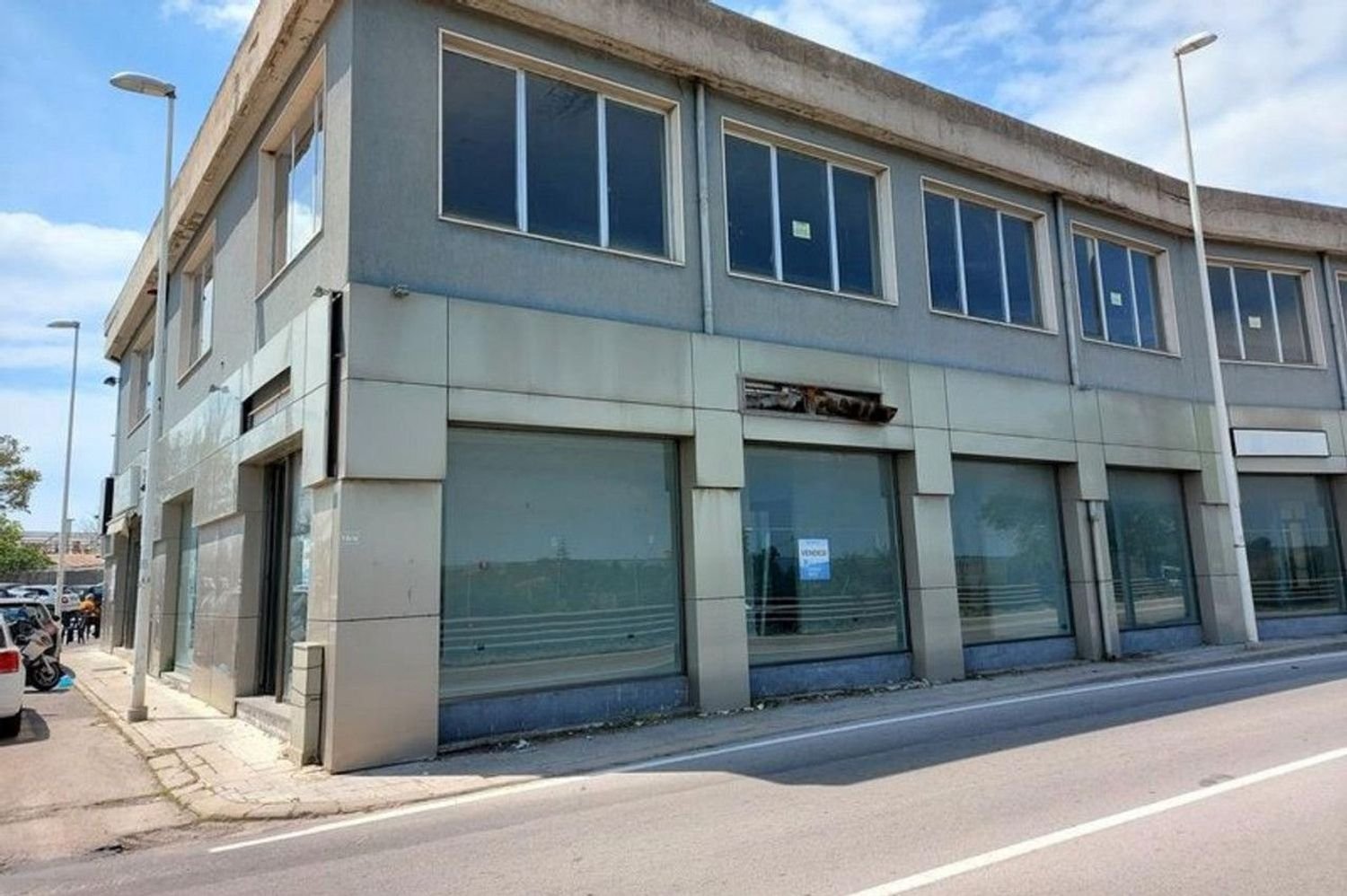 Gewerbliche Immobilie in Sassari, Italy 643m², Nr. 372505