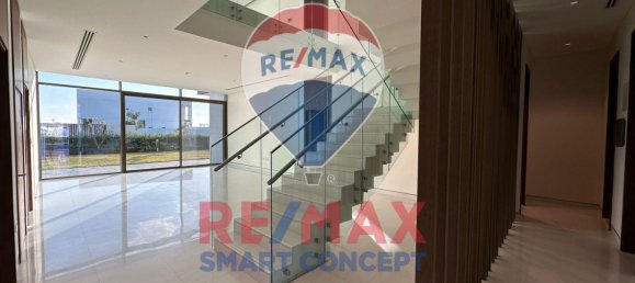 6 bedrooms Villa in Abu Dhabi, UAE No. 36514 10