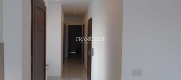3 Schlafzimmer Penthouse in Saint Julian's, Malta, Nr. 8644 15