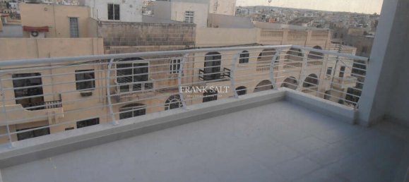 3 Schlafzimmer Penthouse in Saint Julian's, Malta, Nr. 8644 11