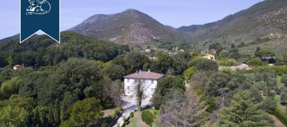 10 Schlafzimmer Villa in Lucca, Italy, Nr. 386265 3