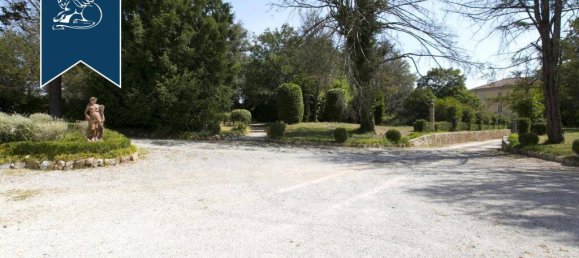 10 Schlafzimmer Villa in Lucca, Italy, Nr. 386265 17