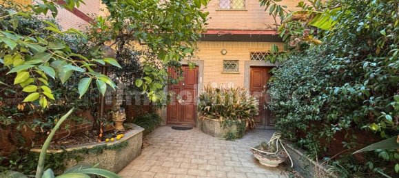 4 غرف نوم شقة في Rome, Italy رقم 321429 4