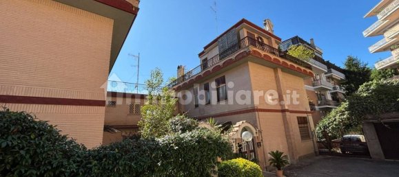 4 غرف نوم شقة في Rome, Italy رقم 321429 2