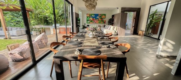 388 m² villa en venta en Dalung, Badung, Bali, Indonesia № 4682 12