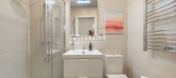 1 bedroom Penthouse in Madrid, Spain No. 171798 6