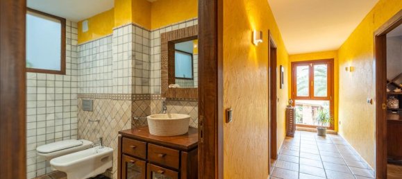 5 bedrooms Villa in Naquera, Spain No. 12810 28