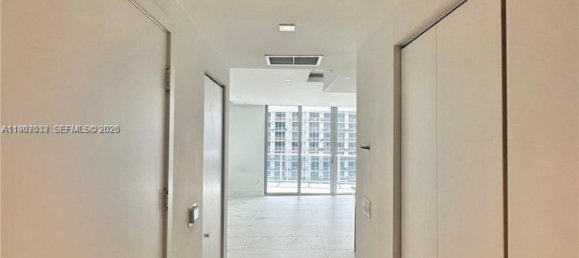 1 dormitorio propiedad comercial en venta en Miami, Miami-Dade, Florida, USA № 615772 14
