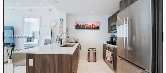 1 dormitorio propiedad comercial en venta en Miami, Miami-Dade, Florida, USA № 615772 21