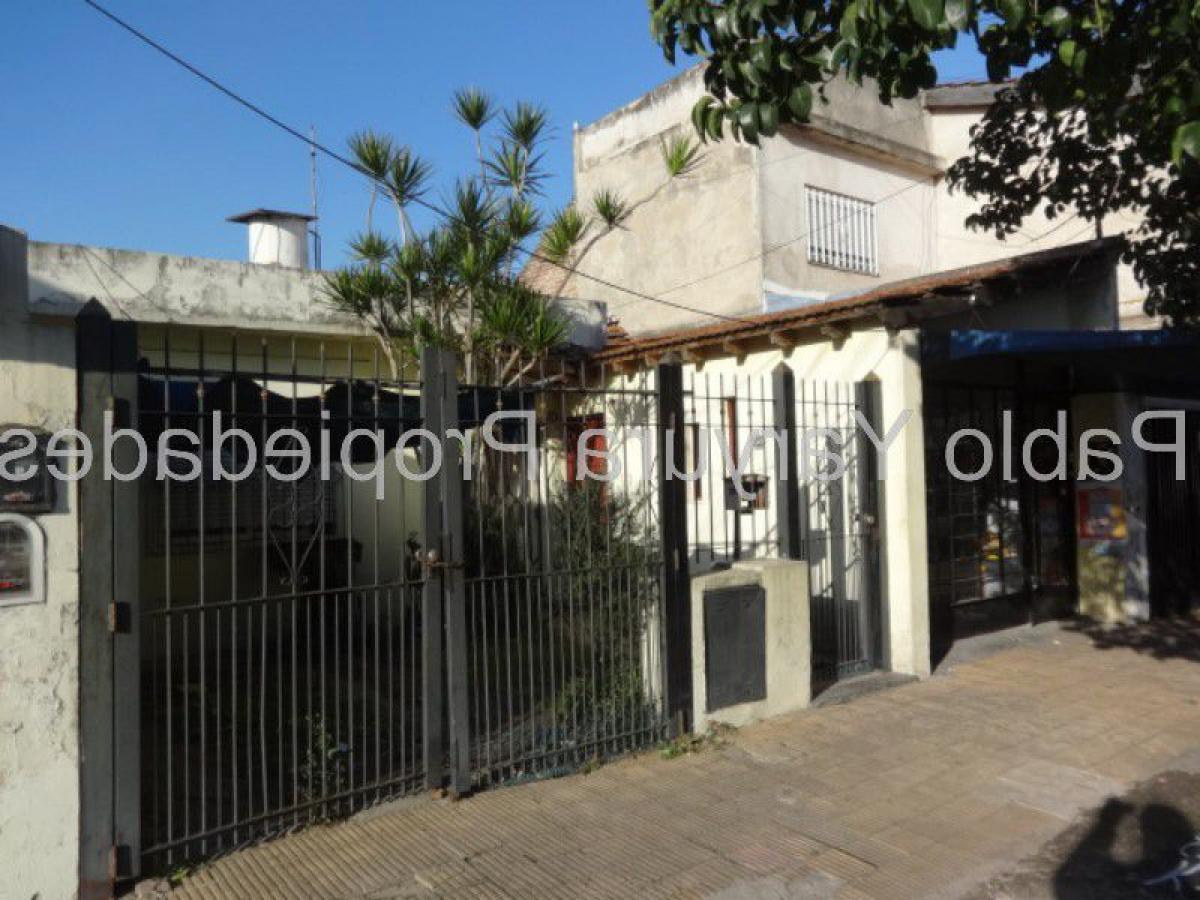 3 Schlafzimmer Haus in Tres de Febrero, Argentina, Nr. 5145