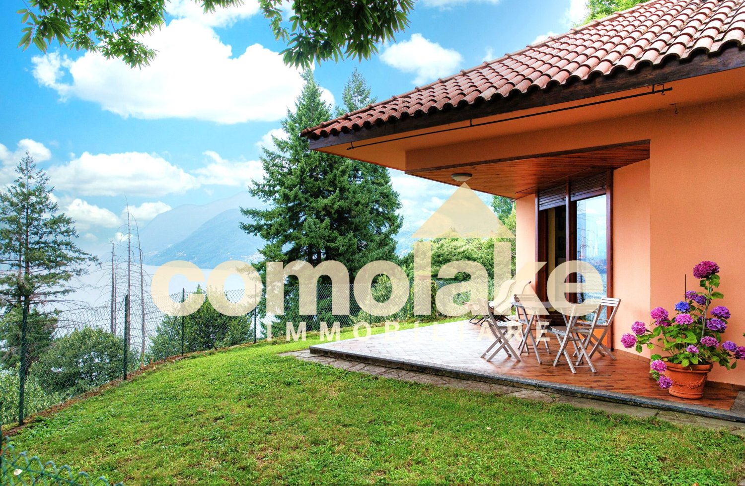 2 Schlafzimmer Haus in Faggeto Lario, Italy, Nr. 81385