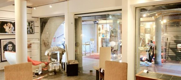 Gewerbliche Immobilie in Seine-Saint-Denis, France 33m², Nr. 181442 5