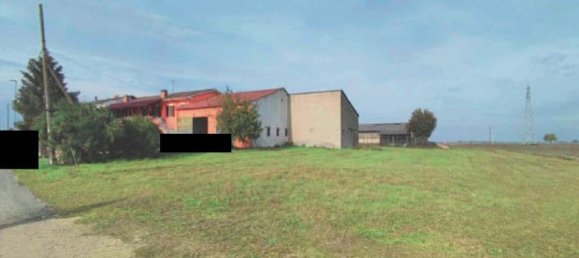 Casa de 6 divisões em Castelnovo Bariano, Italy N.º 217915 8