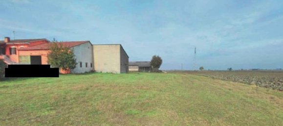 Casa de 6 divisões em Castelnovo Bariano, Italy N.º 217915 9