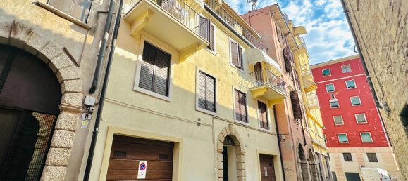 4غرفة بانتهاوس في Verona, Italy رقم 72508 2