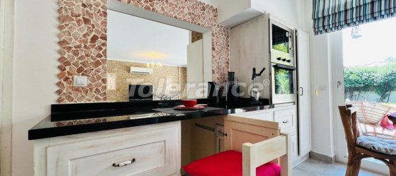 Villa de 4+1 en Kemer, Turkey No. 26352 10