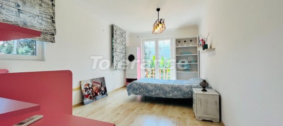 Villa de 4+1 en Kemer, Turkey No. 26352 9