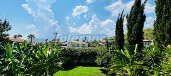 Villa de 4+1 en Kemer, Turkey No. 26352 17