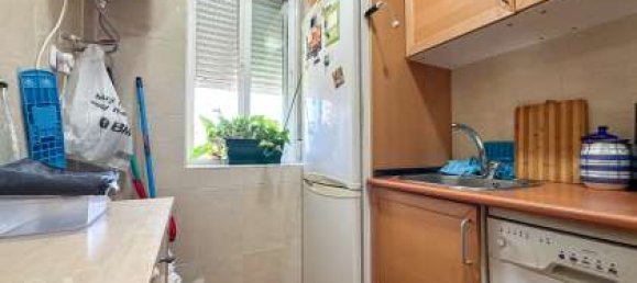 3 bedrooms Apartment in Madrid, Spain No. 154590 14