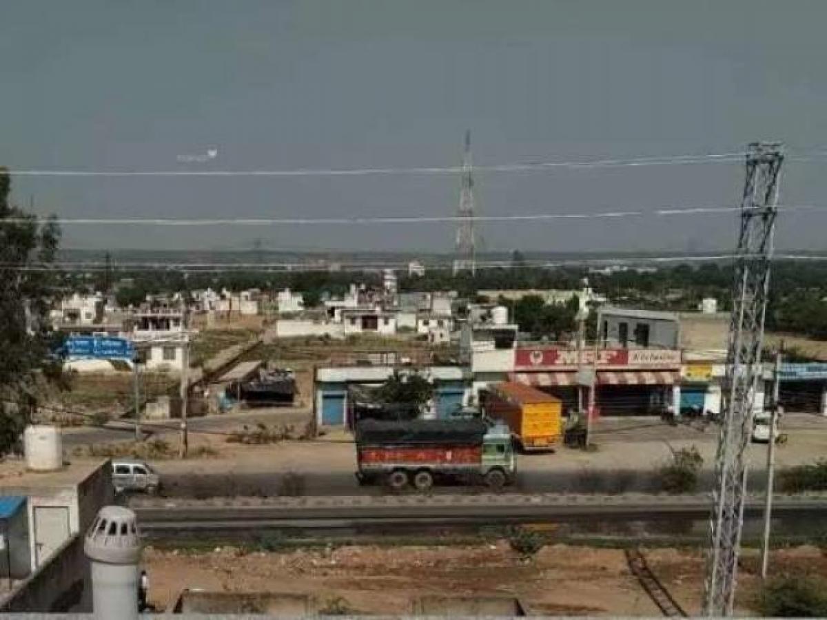  Land in Gurgaon, India No. 35375