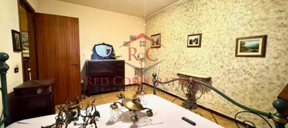 2 chambres Appartement à Reggio Emilia, Italy No. 101843 10