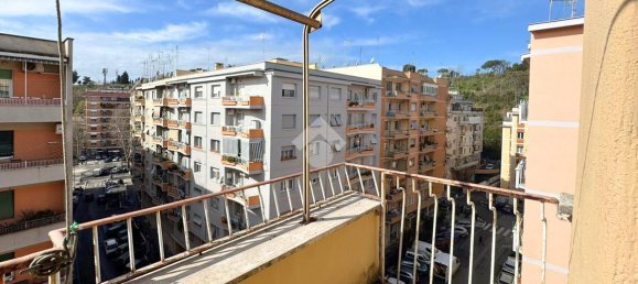 Квартира с 4 комнатами в Рим, Италия № 29618 23