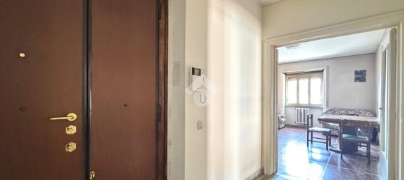 Квартира с 4 комнатами в Рим, Италия № 29618 3