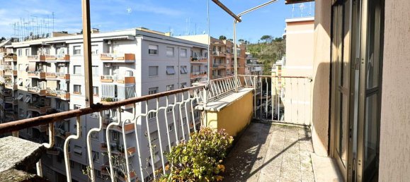 Квартира с 4 комнатами в Рим, Италия № 29618 2