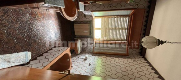 5 bedrooms Villa in Cavarzere, Italy No. 274234 2