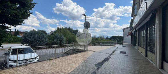 3-salle Propriété commerciale à Terni, Italy No. 271805 12