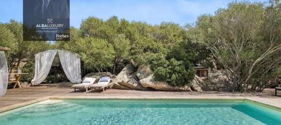 6 bedrooms Villa in Olbia, Italy No. 540 2