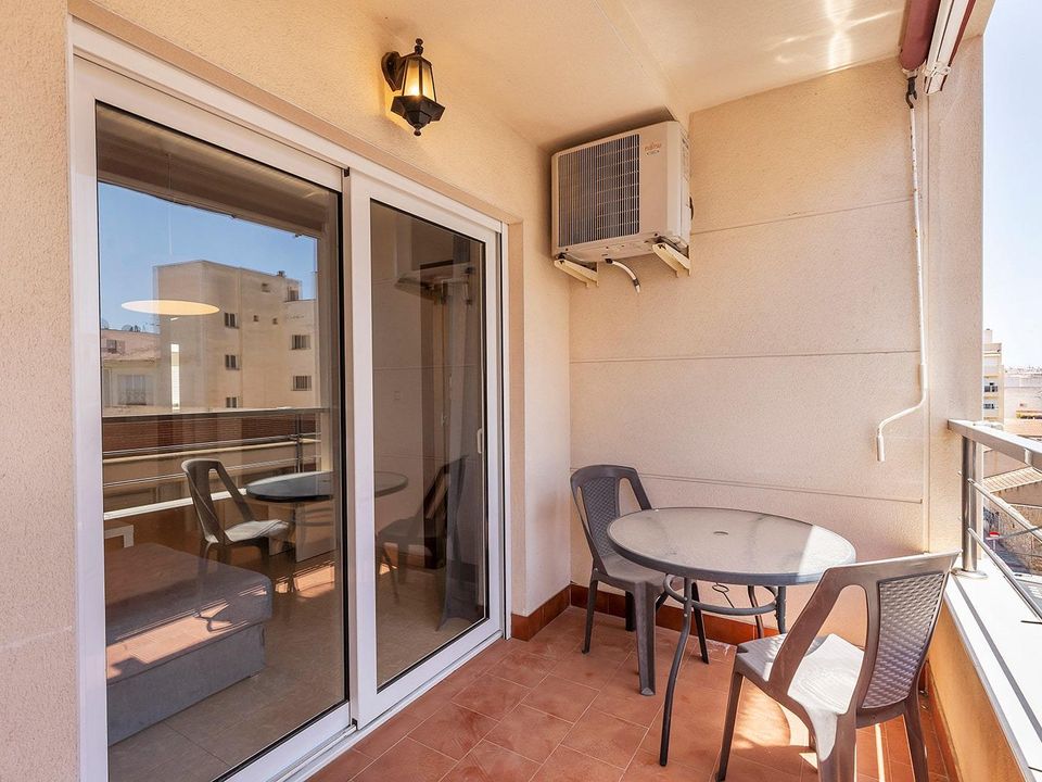 3 bedrooms Apartment in Torrevieja, Spain No. 181817