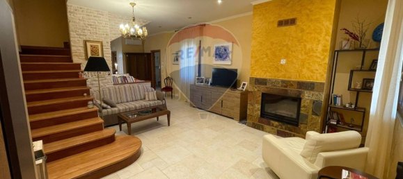 Villa de 9 dormitorios en Trani, Italy No. 318961 23